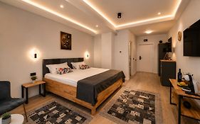 Ataraxya Boutique Hotel